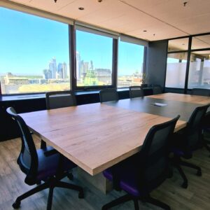 Sala de reuniones mediana